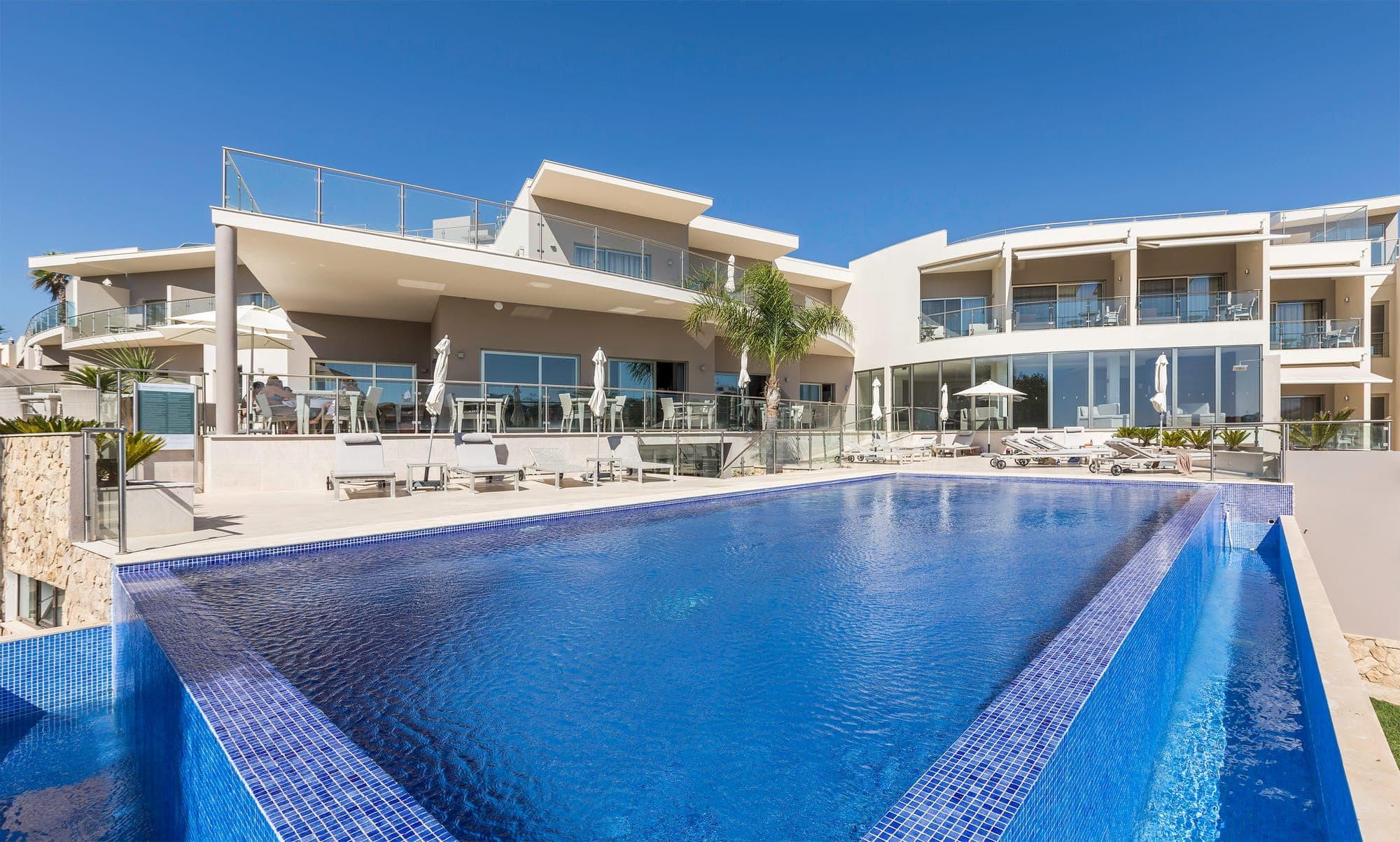 Caneiros Luxury House & Suites